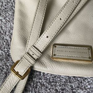 Marc Jacobs tan crossbody bag/satchel